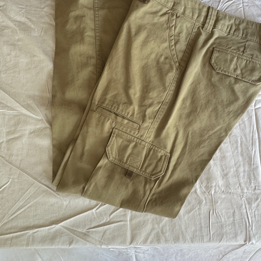 Dickie’s Women’s Tan Hiking Cargo Pants